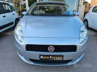 Usata Fiat Grande Punto Dynamic 65 CV (47 kW) 2009 Grigio Utilitaria