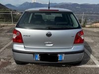Usata VW Polo 75 CV (55 kW) 2002 Grigio Utilitaria