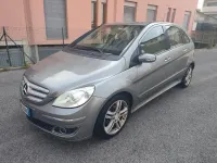 Usata Mercedes B170 116 CV (85 kW) 2007 Oro Monovolume