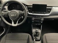 Begagnad Kia Sportage Style 101 HK (74 kW) 2023 Vit SUV