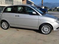 Usata Lancia Ypsilon 69 CV (50 kW) 2011 Grigio Utilitaria