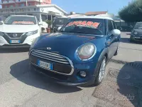 Usata Mini Cooper D 116 CV (85 kW) 2015 Blu Utilitaria