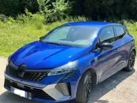Usata Renault Clio V Esprit Alpine 91 CV (66 kW) 2023 Blu/azzurro Berlina