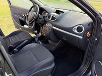 Usata Renault Clio II Luxe 86 CV (63 kW) 2008 Grigio Berlina