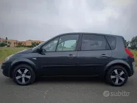 Usata Renault Scenic E-Tech 85 CV (62 kW) 2008 Grigio Monovolume