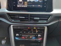 Usata VW T-Roc Sport 110 CV (80 kW) 2023 Grigio SUV