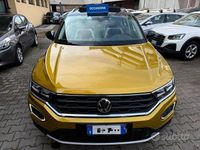 Usata VW T-Roc Advance 150 CV (110 kW) 2019 Giallo SUV