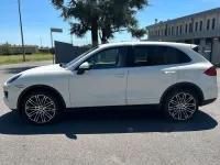 Usata Porsche Cayenne 239 CV (175 kW) 2011 Bianco SUV