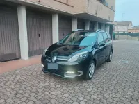 Usata Renault Scénic 110 CV (80 kW) 2015 Nero Monovolume