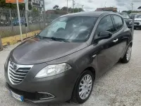 Usata Lancia Ypsilon 69 CV (50 kW) 2016 Grigio Utilitaria