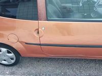 Usata Renault Twingo 65 CV (47 kW) 2007 Arancione Utilitaria