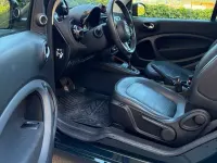 Usata Smart ForTwo Coupé Prime 41 kW (56 CV) 2022 Verde Utilitaria