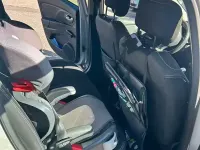 Usado Renault Clio IV 75 CV (55 kW) 2017 Gris Utilitario