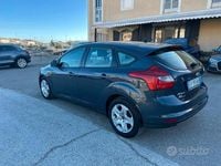 Usata Ford Focus Titanium 95 CV (69 kW) 2014 Blu Berlina