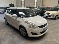 Usata Suzuki Swift 75 CV (55 kW) 2012 Bianco Utilitaria