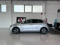 Usata VW Polo Comfortline 80 CV (58 kW) 2019 Argento Utilitaria