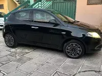 Usata Lancia Ypsilon 69 CV (50 kW) 2013 Nero Utilitaria