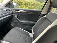 Usata VW T-Roc Advance 116 CV (85 kW) 2019 Nero SUV