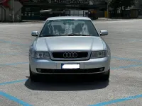 Usata Audi A4 110 CV (80 kW) 1999 Grigio Berlina