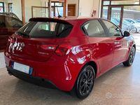 Gebraucht Alfa Romeo Giulietta Ti 120 PS (88 kW) 2018 Rot Kleinwagen