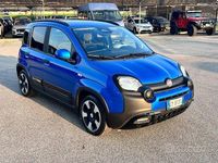 Nuova Fiat Panda Cross 70 CV (51 kW) 2025 Blu Utilitaria