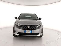 Usado Peugeot 5008 Allure 131 CV (96 kW) 2024 Gris SUV