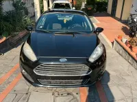 Usata Ford Fiesta 75 CV (55 kW) 2013 Berlina