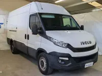 Usata Iveco Daily 136 CV (100 kW) 2017 Bianco Furgone