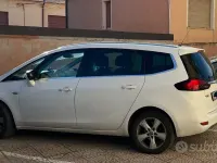Usata Opel Zafira Tourer 150 CV (110 kW) 2012 Bianco Monovolume