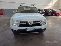 Usata Dacia Duster Ambiance 105 CV (77 kW) 2011 Bianco SUV