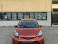 Usata Toyota Aygo Connect Style 68 CV (50 kW) 2013 Arancione Utilitaria