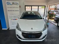 Usata Peugeot 208 Active 102 CV (75 kW) 2019 Bianco Utilitaria