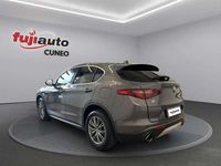 Usata Alfa Romeo Stelvio Executive 210 CV (154 kW) 2017 Grigio scuro SUV