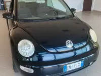 Usata VW New Beetle 116 CV (85 kW) 2004 Nero Utilitaria