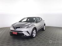 Usata Toyota C-HR Active 122 CV (89 kW) 2019 Grigio SUV
