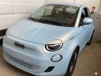 Usata Fiat 500e Icon 42 kW (58 CV) 2020 Glacier blue Utilitaria