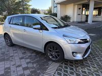 Usata Toyota Verso 112 CV (82 kW) 2015 Grigio Monovolume