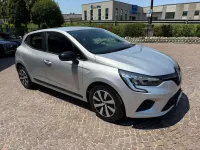 Usata Renault Clio V Equilibre 91 CV (66 kW) 2023 Argento Berlina