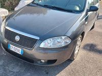 Usata Fiat Croma 150 CV (110 kW) 2005 Marrone Station wagon