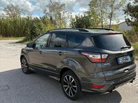 Usata Ford Kuga 120 CV (88 kW) 2019 SUV