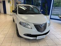 Usata Lancia Ypsilon Silver 69 CV (50 kW) 2012 Bianco pastello Utilitaria