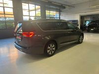 Usata Chrysler Pacifica Limited 264 CV (194 kW) 2018 Grigio Monovolume