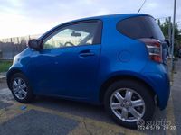 Usata Toyota iQ 98 CV (72 kW) 2010 Blu Utilitaria
