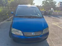 Usata Fiat Idea 69 CV (50 kW) 2005 Bluazzurro Monovolume