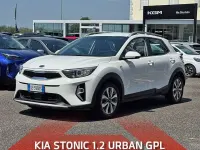 Usata Kia Stonic Style 82 CV (60 kW) 2021 Bianco SUV