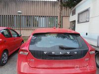 Usata Volvo V40 Summum 114 CV (83 kW) 2015 Rosso Berlina