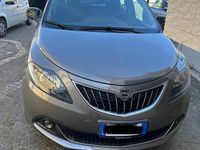 Usata Lancia Ypsilon Gold 69 CV (50 kW) 2023 Grigio Utilitaria