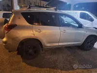 Usata Toyota RAV4 136 CV (100 kW) 2008 SUV