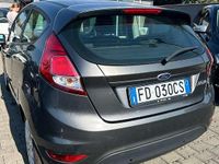 Usata Ford Fiesta Titanium 60 CV (44 kW) 2016 Grigio Utilitaria