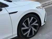 Usata VW Golf VIII R-line 150 CV (110 kW) 2022 Bianco Berlina